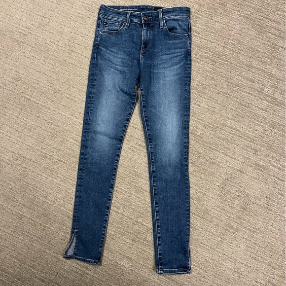 AG women’s medium wash denim jeans - Picture 2 of 3